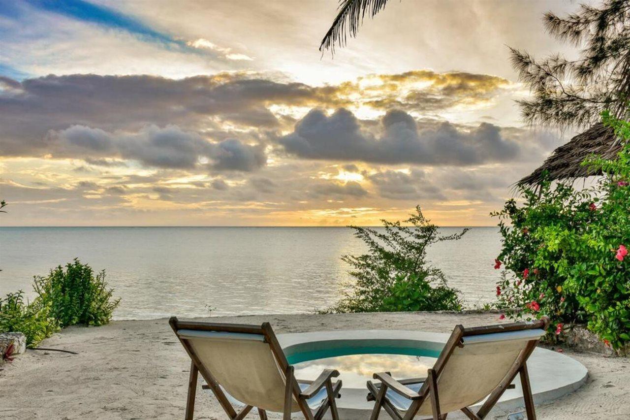 Zanbluu Beach Hotel Kiwengwa  Exterior photo